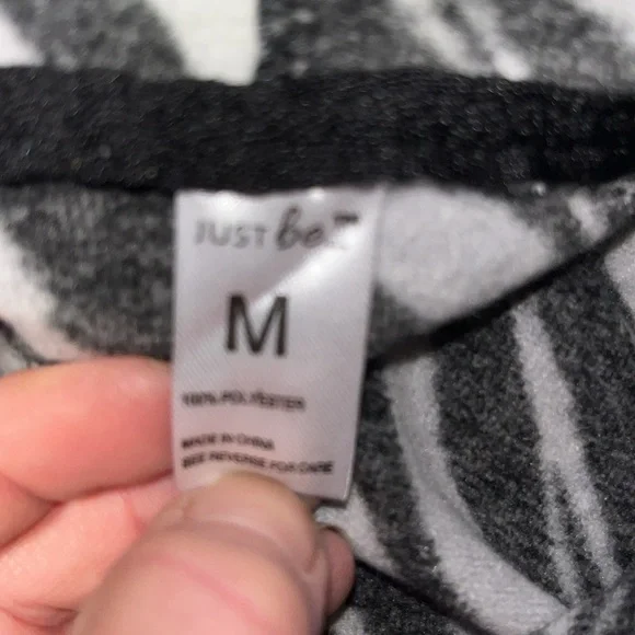 Nwt just be hoodie - Picture 7 of 8